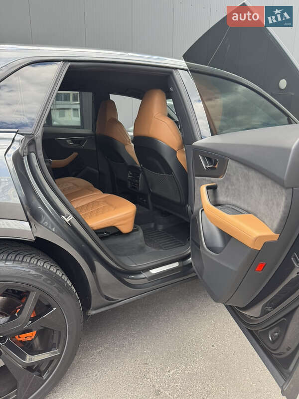 Внедорожник / Кроссовер Audi RS Q8 2022 в Киеве