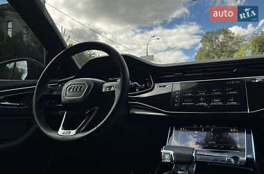 Внедорожник / Кроссовер Audi RS Q8 2023 в 