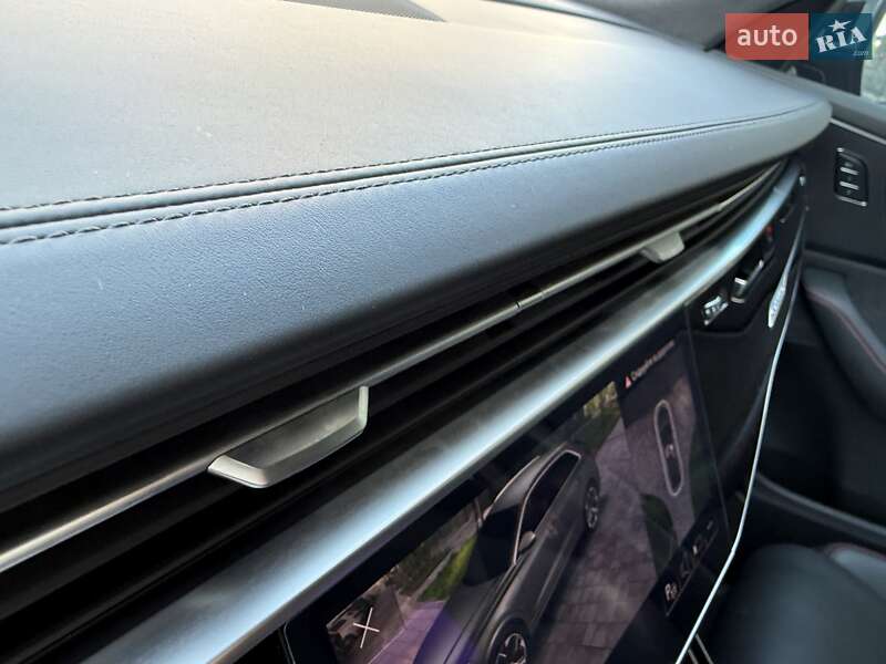 Позашляховик / Кросовер Audi RS Q8 2023 в Києві