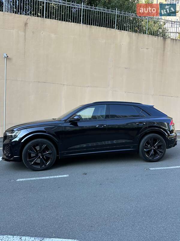 Внедорожник / Кроссовер Audi RS Q8 2021 в Киеве