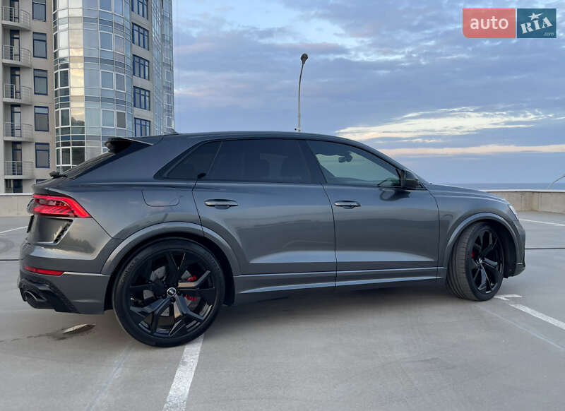 Позашляховик / Кросовер Audi RS Q8 2020 в Одесі