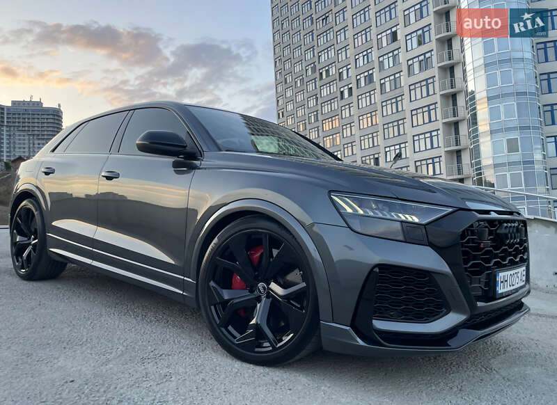 Позашляховик / Кросовер Audi RS Q8 2020 в Одесі