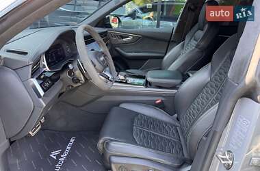 Внедорожник / Кроссовер Audi RS Q8 2023 в 
