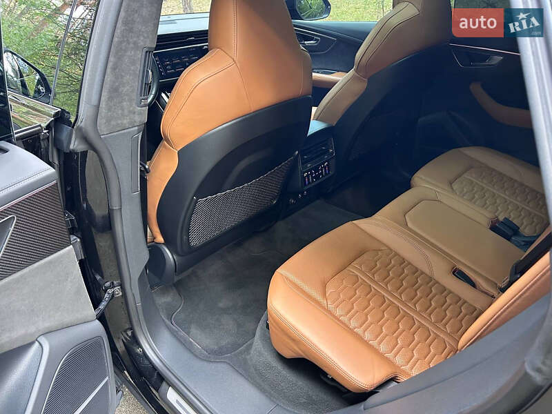 Позашляховик / Кросовер Audi RS Q8 2021 в Києві