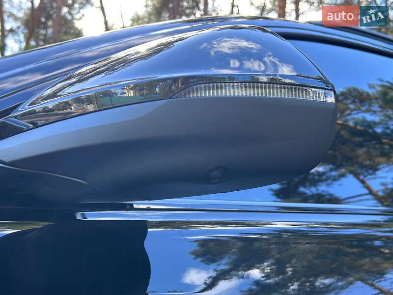 Позашляховик / Кросовер Audi RS Q8 2021 в Києві