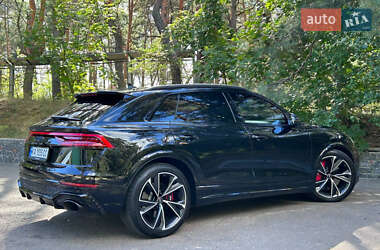 Позашляховик / Кросовер Audi RS Q8 2021 в 