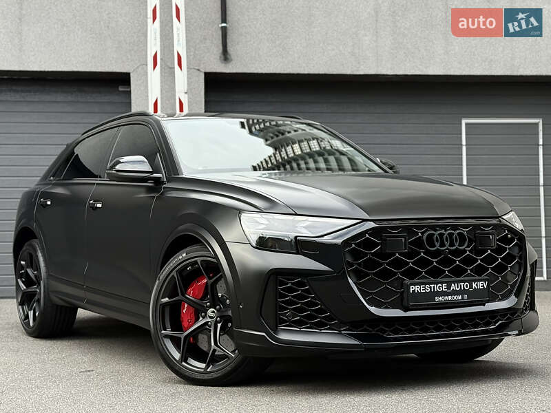 Внедорожник / Кроссовер Audi RS Q8 2024 в Киеве