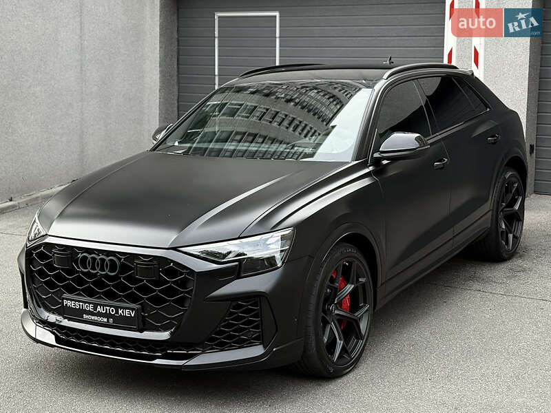 Внедорожник / Кроссовер Audi RS Q8 2024 в Киеве