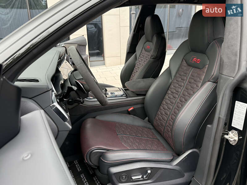 Внедорожник / Кроссовер Audi RS Q8 2024 в Киеве