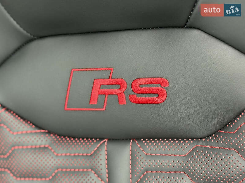Внедорожник / Кроссовер Audi RS Q8 2024 в Киеве