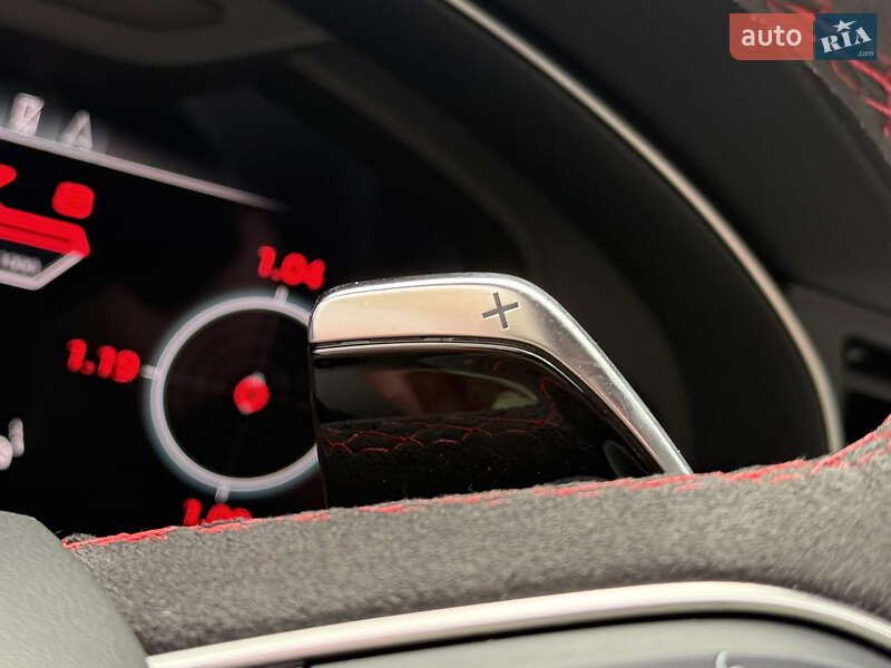 Внедорожник / Кроссовер Audi RS Q8 2024 в Киеве