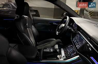 Позашляховик / Кросовер Audi RS Q8 2020 в 