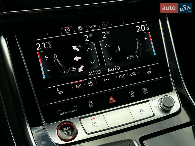 Внедорожник / Кроссовер Audi RS Q8 2023 в Киеве