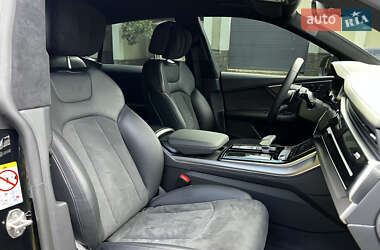 Внедорожник / Кроссовер Audi RS Q8 2023 в 
