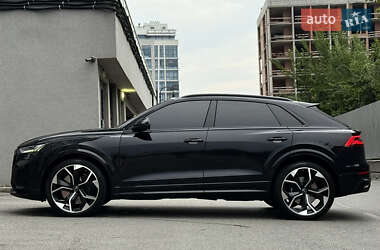 Внедорожник / Кроссовер Audi RS Q8 2020 в 
