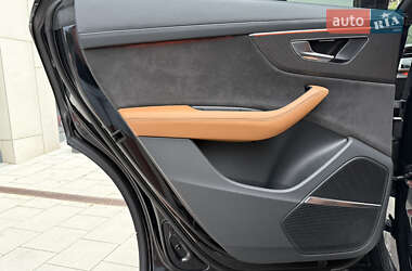 Внедорожник / Кроссовер Audi RS Q8 2020 в 