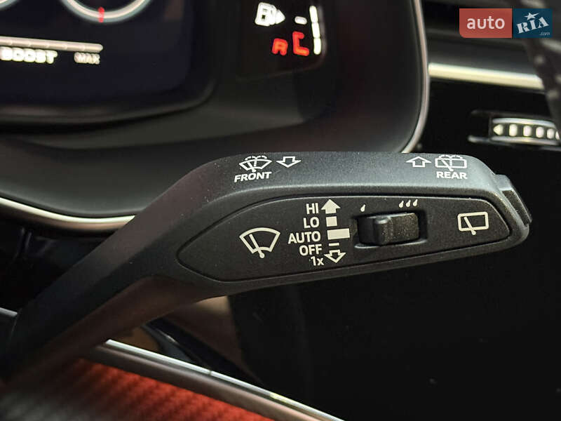 Позашляховик / Кросовер Audi RS Q8 2020 в Києві