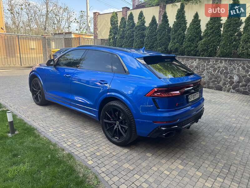 Внедорожник / Кроссовер Audi RS Q8 2020 в Киеве
