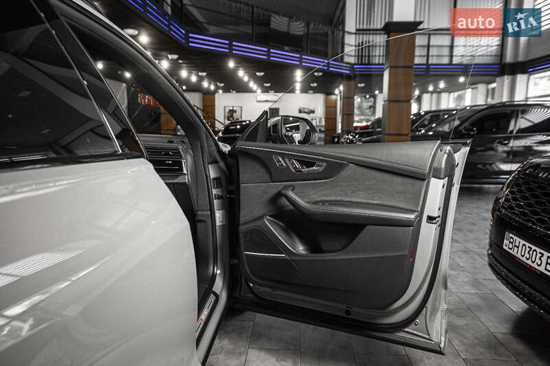 Позашляховик / Кросовер Audi RS Q8 2023 в Одесі