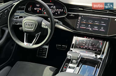 Внедорожник / Кроссовер Audi RS Q8 2023 в  фото 12 Внедорожник / Кроссовер Audi RS Q8 2023 в