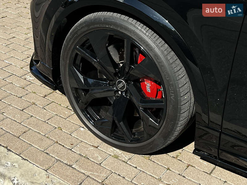 Позашляховик / Кросовер Audi RS Q8 2023 в Києві