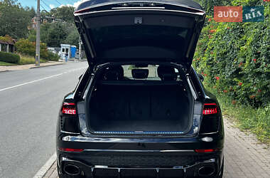Внедорожник / Кроссовер Audi RS Q8 2023 в  фото 31 Внедорожник / Кроссовер Audi RS Q8 2023 в