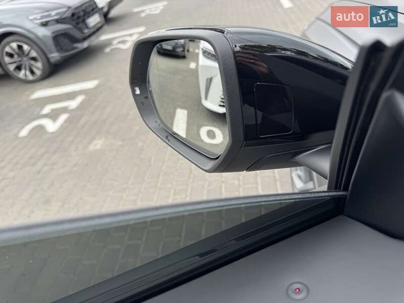Внедорожник / Кроссовер Audi RS Q8 2025 в Одессе фото 14 Внедорожник / Кроссовер Audi RS Q8 2025 в Одессе