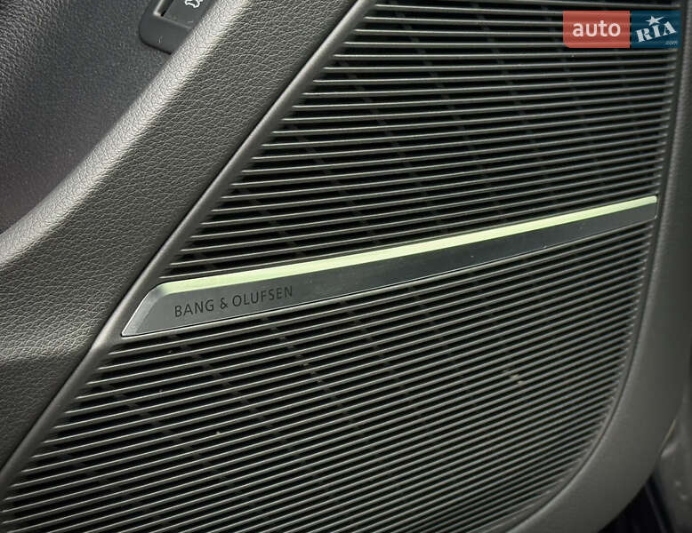 Внедорожник / Кроссовер Audi RS Q8 2021 в Чернигове