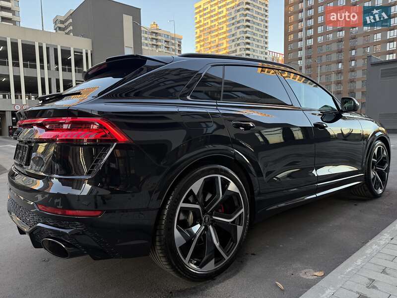 Позашляховик / Кросовер Audi RS Q8 2023 в Києві