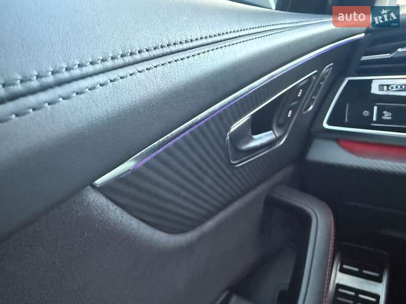 Позашляховик / Кросовер Audi RS Q8 2023 в Києві