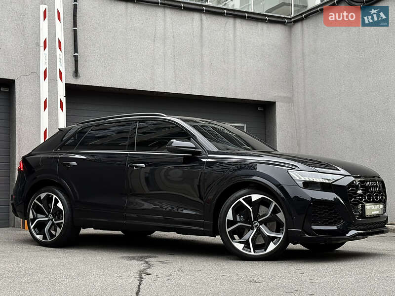 Внедорожник / Кроссовер Audi RS Q8 2020 в Киеве фото 5 Внедорожник / Кроссовер Audi RS Q8 2020 в Киеве