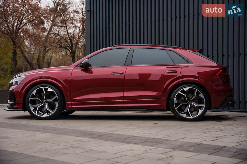 Внедорожник / Кроссовер Audi RS Q8 2020 в Киеве