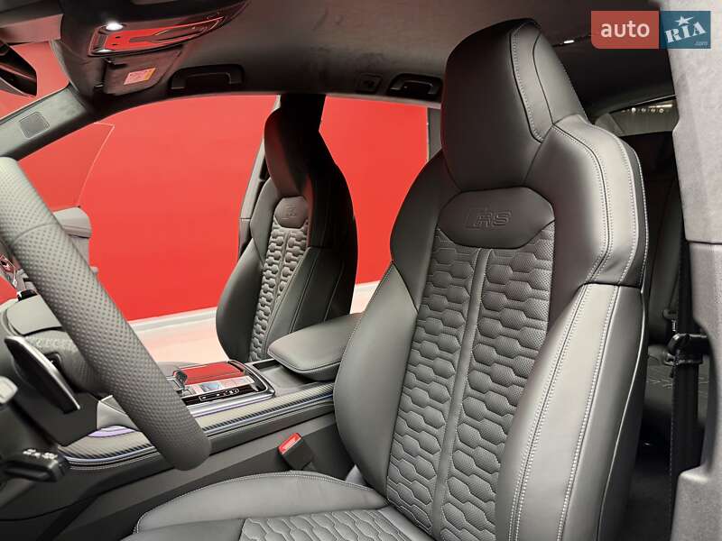 Внедорожник / Кроссовер Audi RS Q8 2025 в Киеве фото 28 Внедорожник / Кроссовер Audi RS Q8 2025 в Киеве
