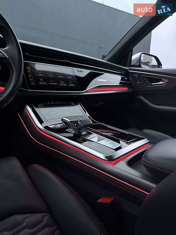 Внедорожник / Кроссовер Audi RS Q8 2020 в Киеве