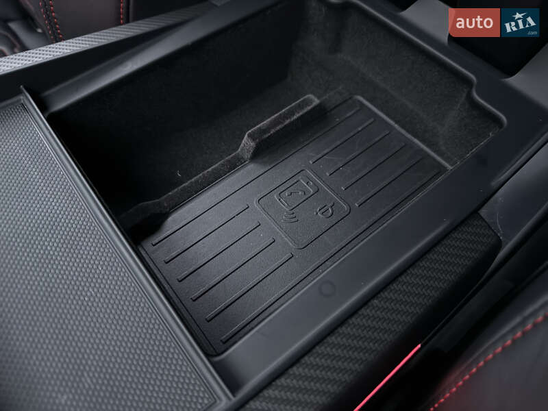 Внедорожник / Кроссовер Audi RS Q8 2020 в Киеве