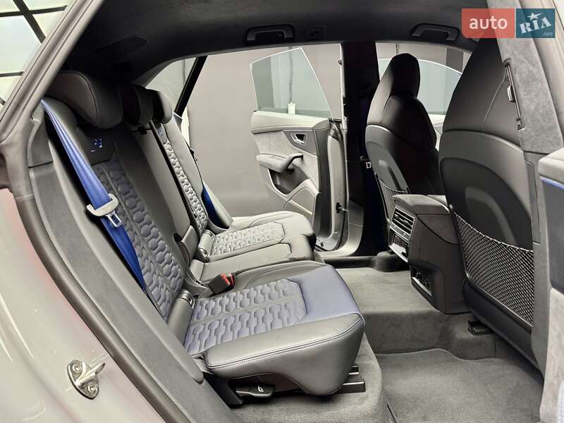 Позашляховик / Кросовер Audi RS Q8 2025 в Києві