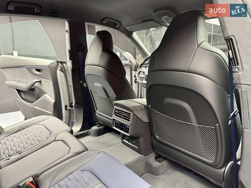 Позашляховик / Кросовер Audi RS Q8 2025 в Києві