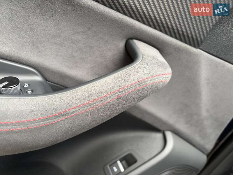 Внедорожник / Кроссовер Audi RS Q8 2024 в Киеве фото 97 Внедорожник / Кроссовер Audi RS Q8 2024 в Киеве