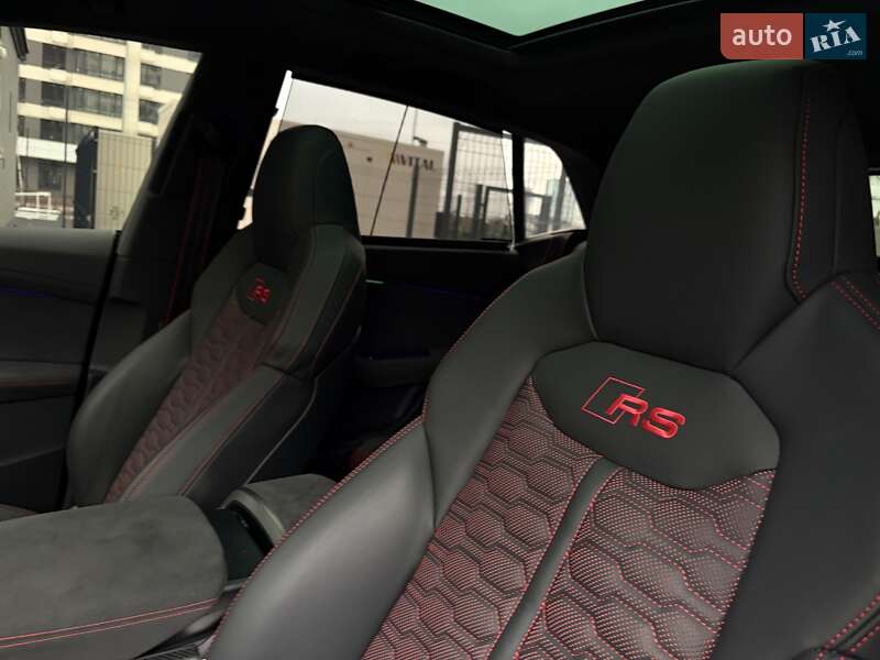 Внедорожник / Кроссовер Audi RS Q8 2024 в Киеве фото 100 Внедорожник / Кроссовер Audi RS Q8 2024 в Киеве