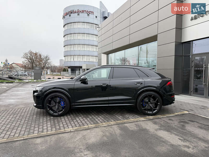 Внедорожник / Кроссовер Audi RS Q8 2024 в Харькове