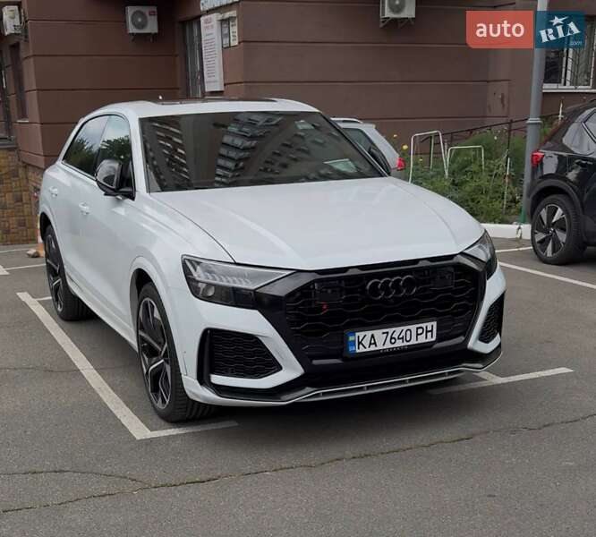 Позашляховик / Кросовер Audi RS Q8 2021 в Києві