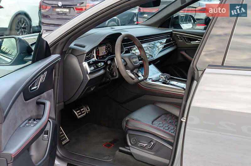 Внедорожник / Кроссовер Audi RS Q8 2023 в Киеве