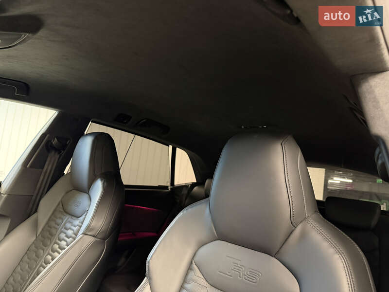 Внедорожник / Кроссовер Audi RS Q8 2023 в Киеве