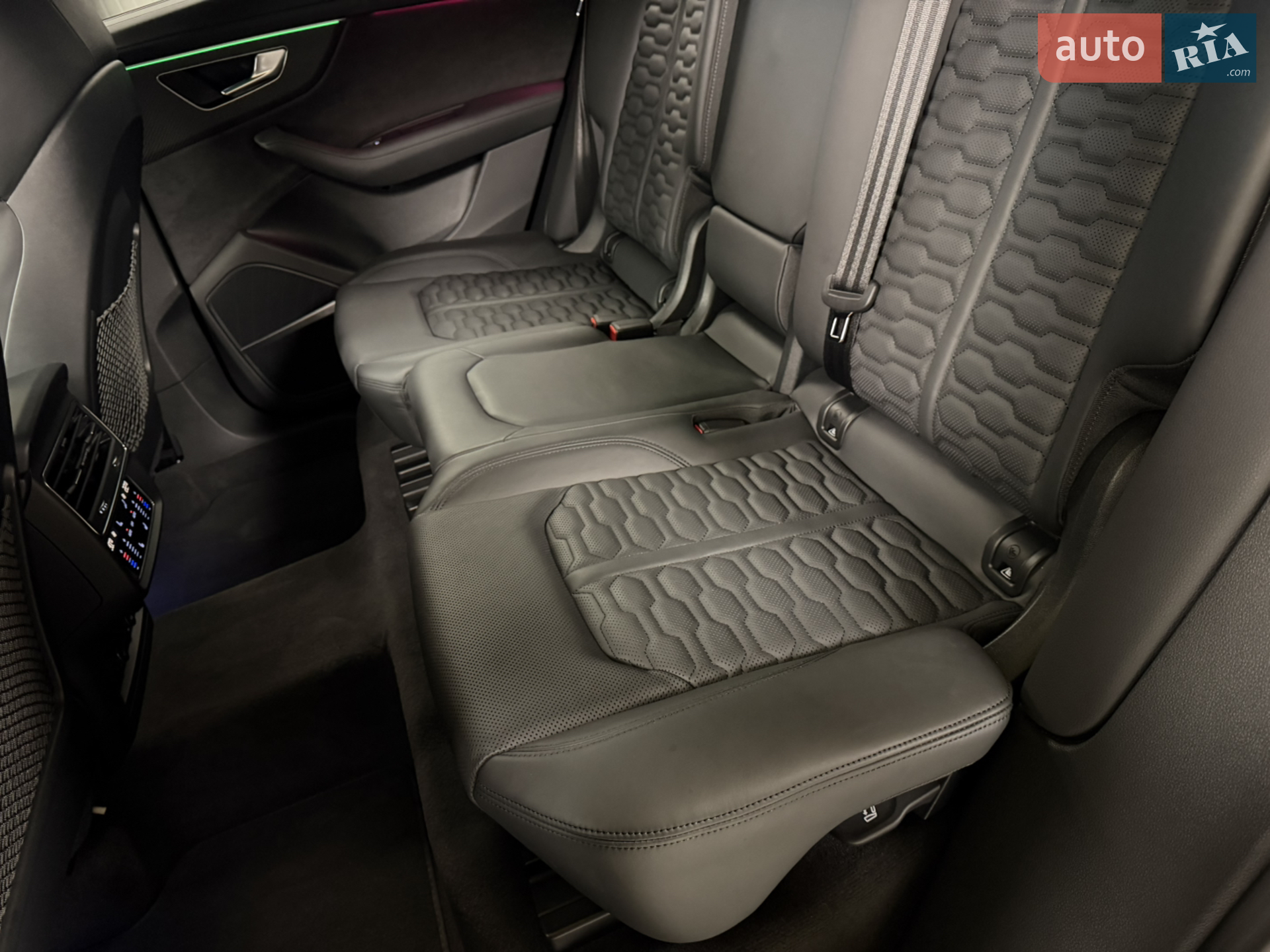 2023 Audi RS Q8 - мініатюра 34