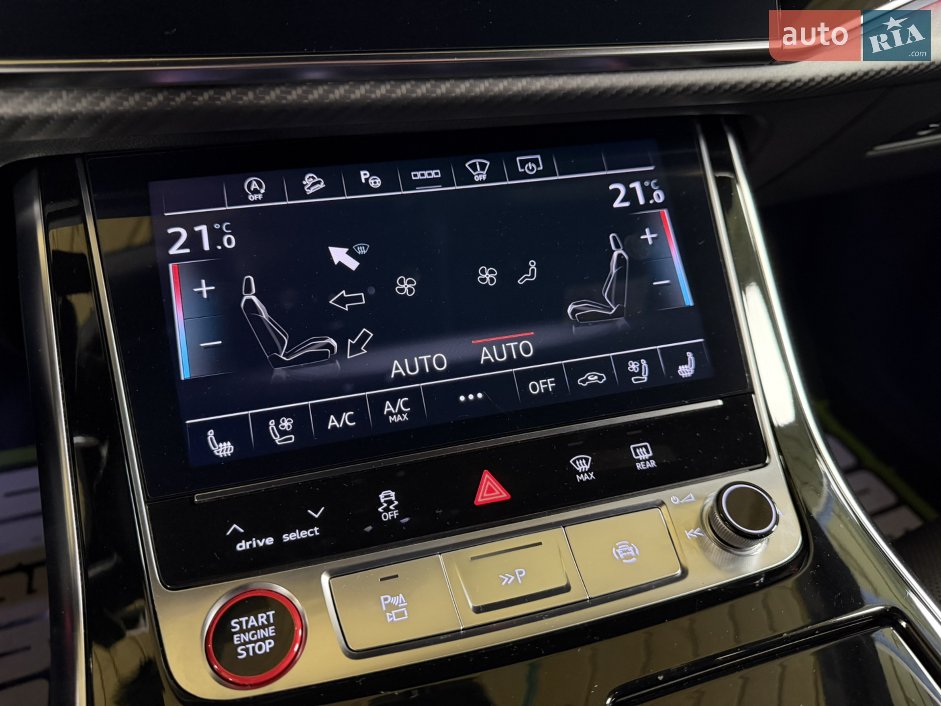 2023 Audi RS Q8 - мініатюра 44