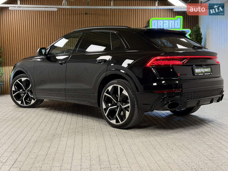 Внедорожник / Кроссовер Audi RS Q8 2023 в Киеве