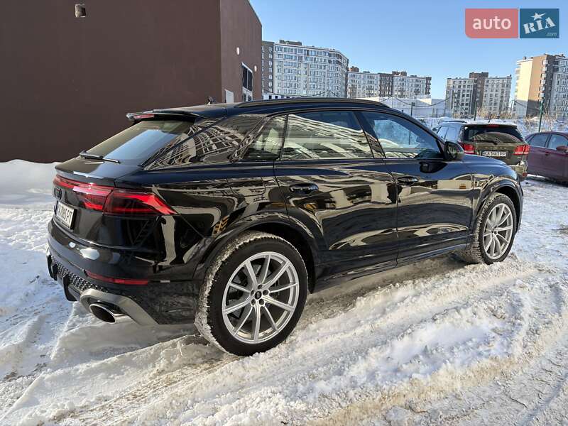 Внедорожник / Кроссовер Audi RS Q8 2025 в Киеве