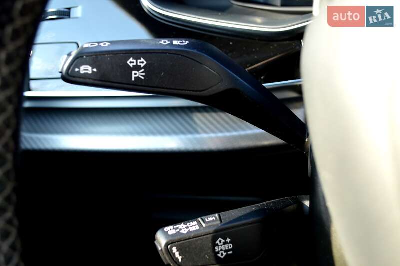 Внедорожник / Кроссовер Audi RS Q8 2021 в Одессе фото 30 Внедорожник / Кроссовер Audi RS Q8 2021 в Одессе