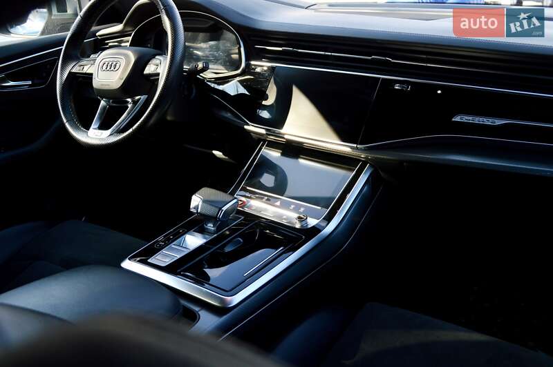 Внедорожник / Кроссовер Audi RS Q8 2021 в Одессе фото 36 Внедорожник / Кроссовер Audi RS Q8 2021 в Одессе