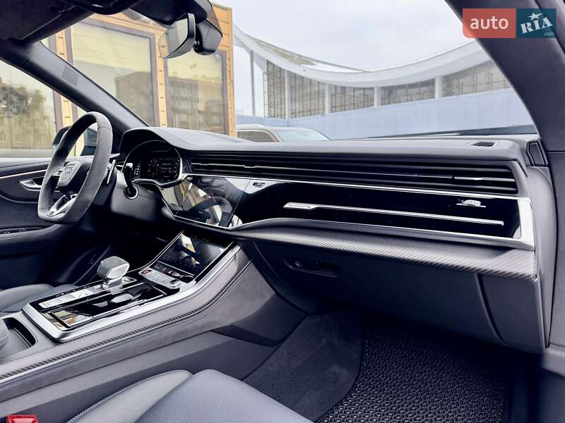 Внедорожник / Кроссовер Audi RS Q8 2025 в Киеве фото 19 Внедорожник / Кроссовер Audi RS Q8 2025 в Киеве